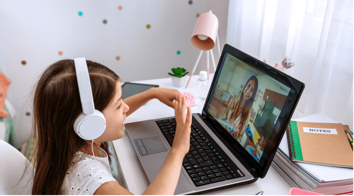 Çocuklar için İngilizce (Online)